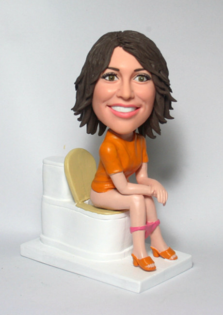 Lady on toilet bobblehead BF24
