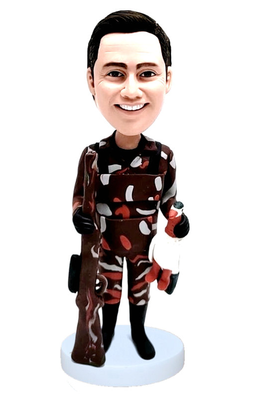 Custom bobbleheads Hunter bobble head with gun and prey