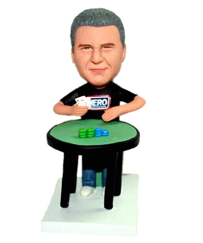 Custom bobble heads personal Poker player bobblehead with table